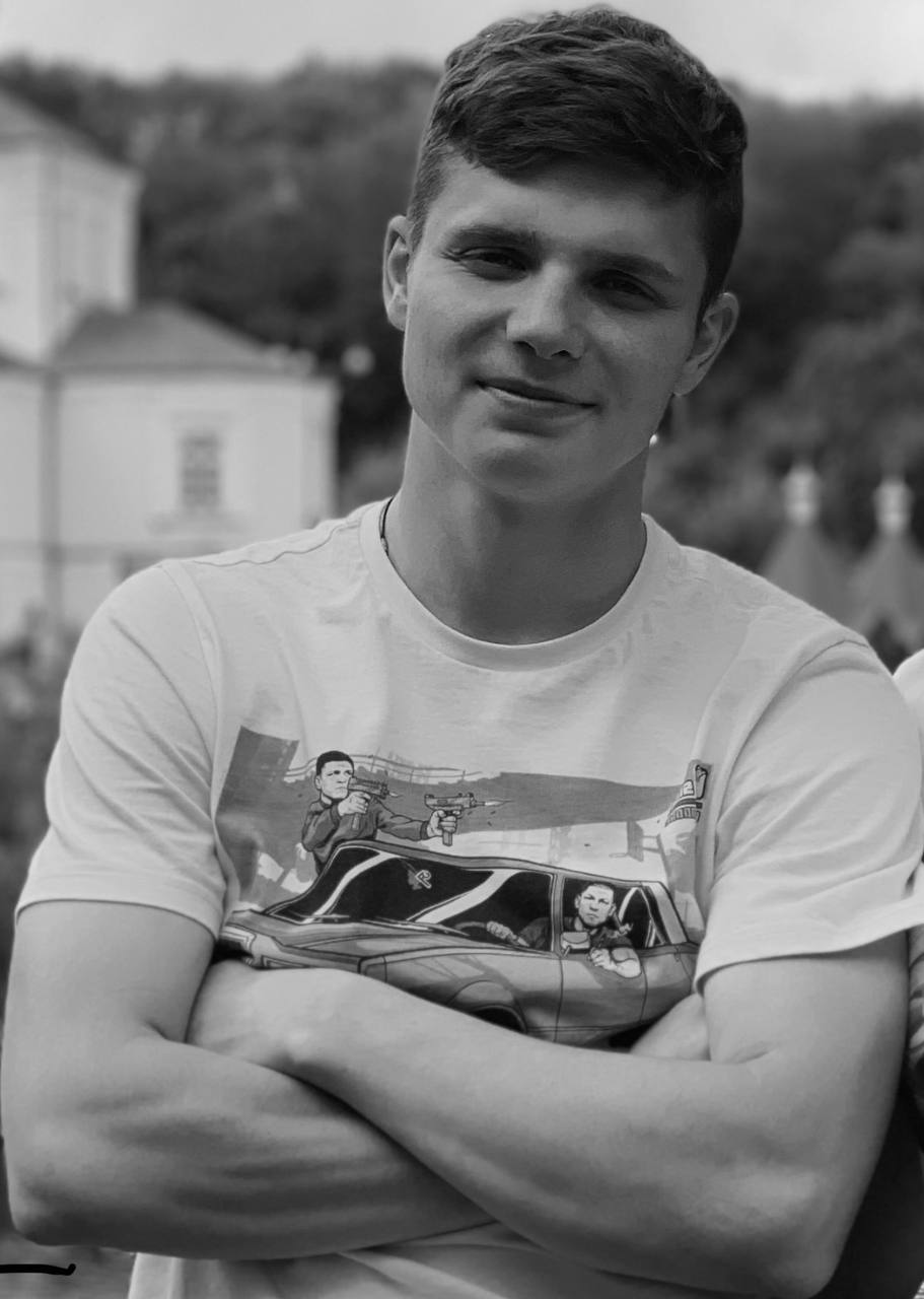 Обзорщик Кирилл из Тулы — нативная реклама и органические отзывы на Wildberries и Ozon