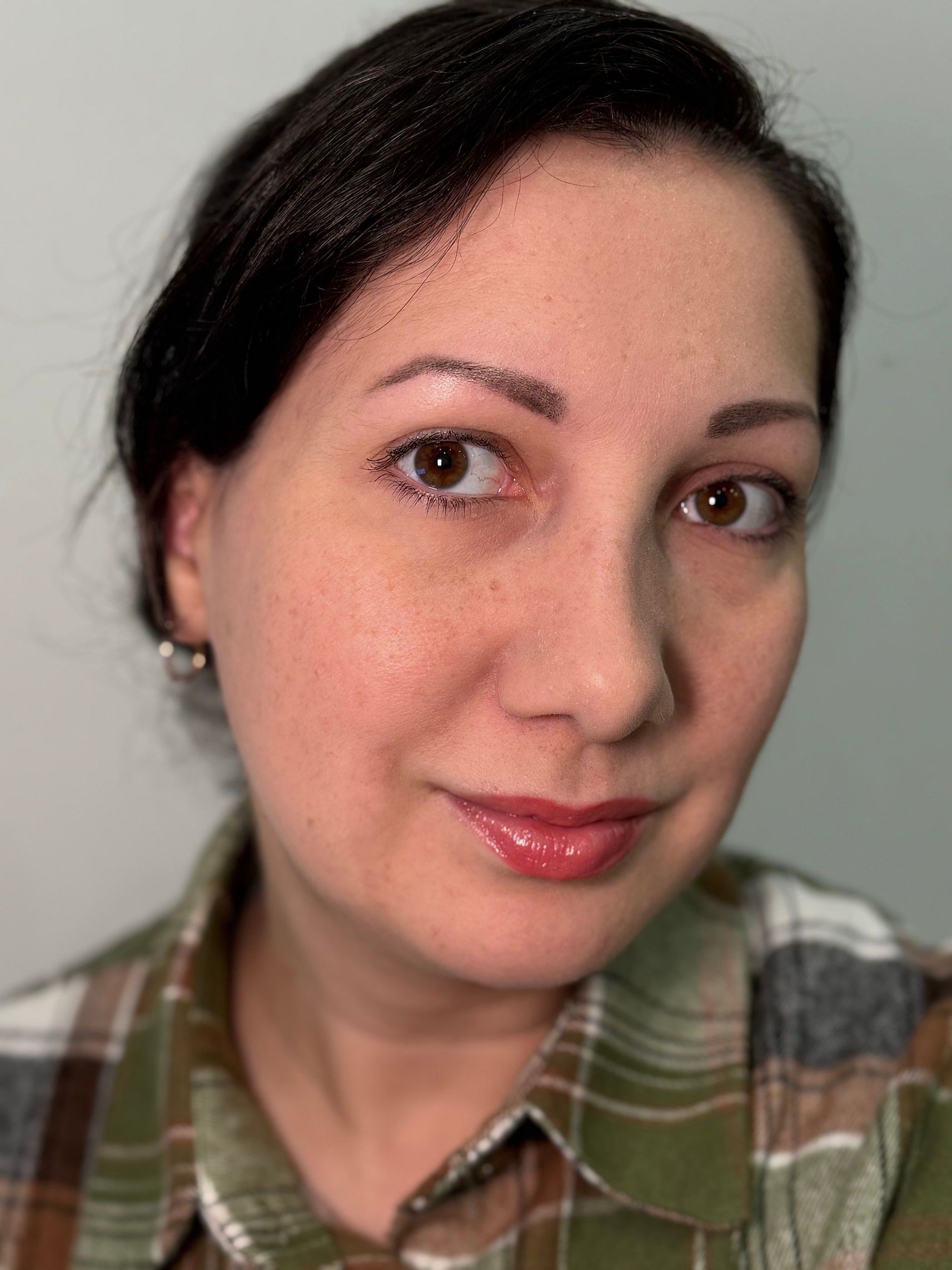 Наноблогер Марина из Анапы — нативная реклама и органические отзывы на Wildberries и Ozon