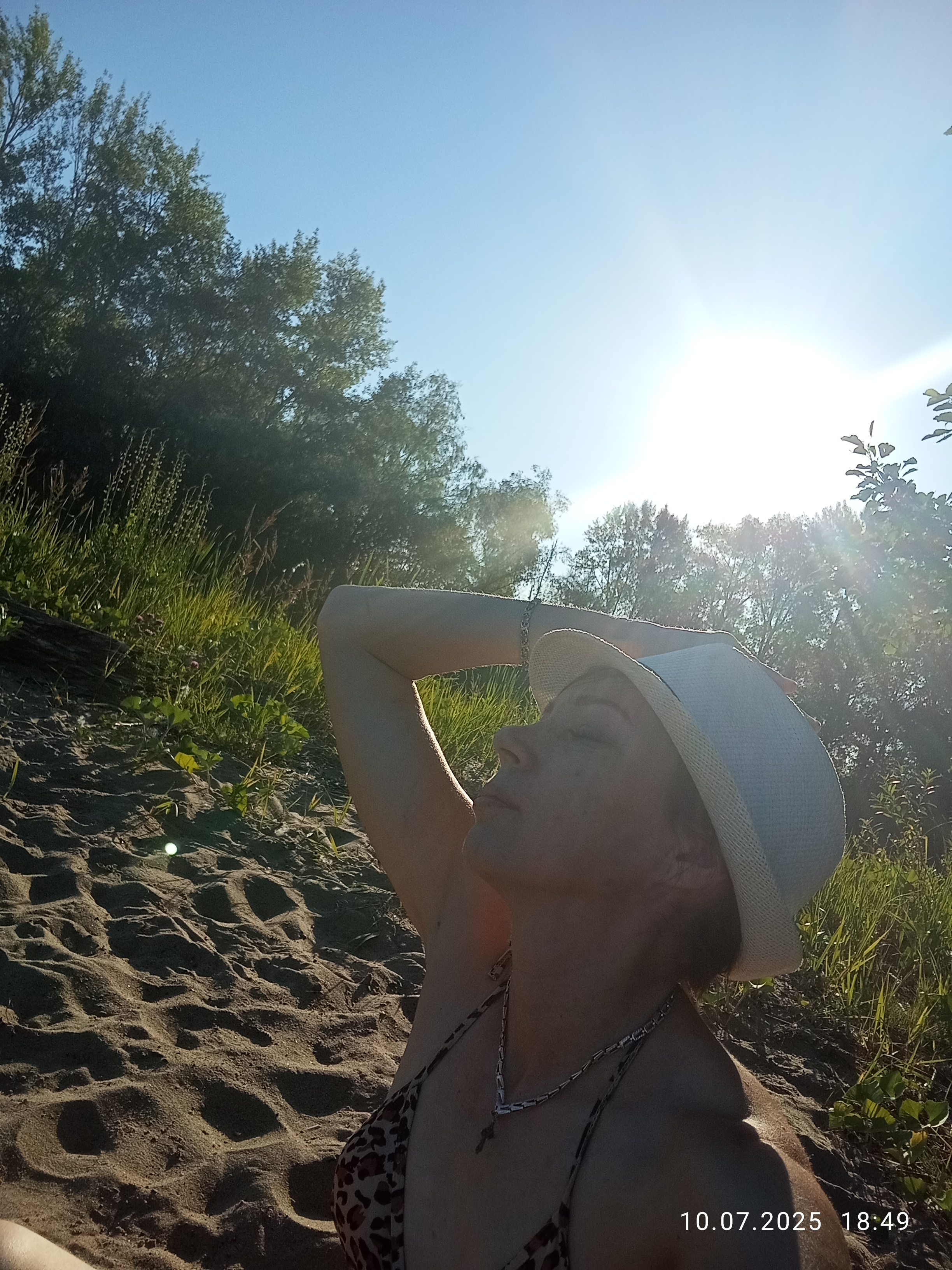 Обзорщик Оксана из Сызрани — нативная реклама и органические отзывы на Wildberries и Ozon