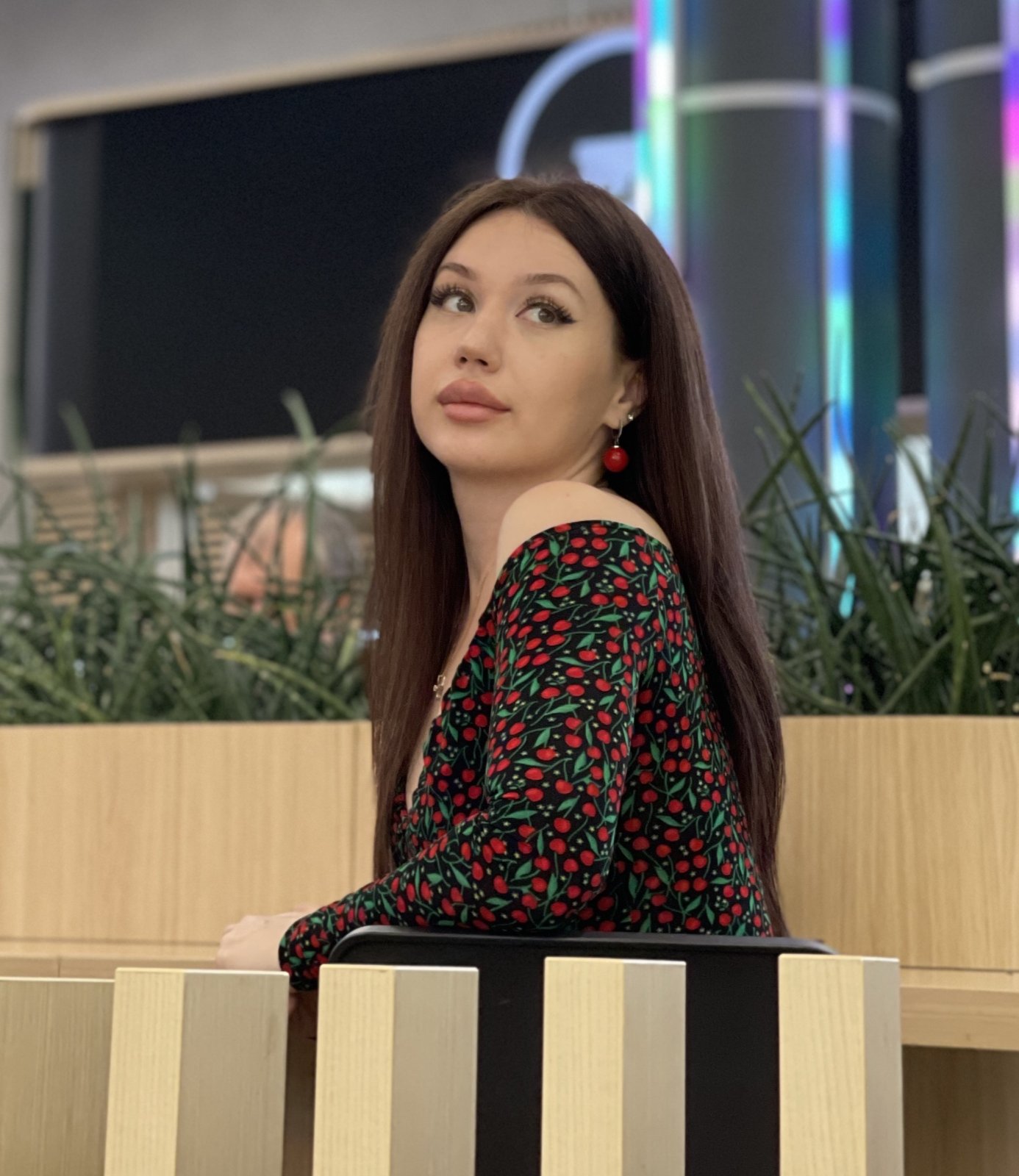 Наноблогер Надия из Краснодара — нативная реклама и органические отзывы на Wildberries и Ozon