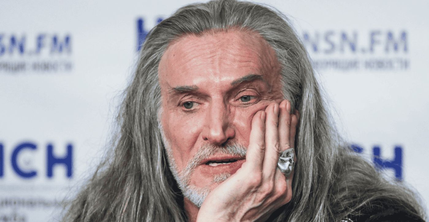 <Никита Джигурда судится с селлерами